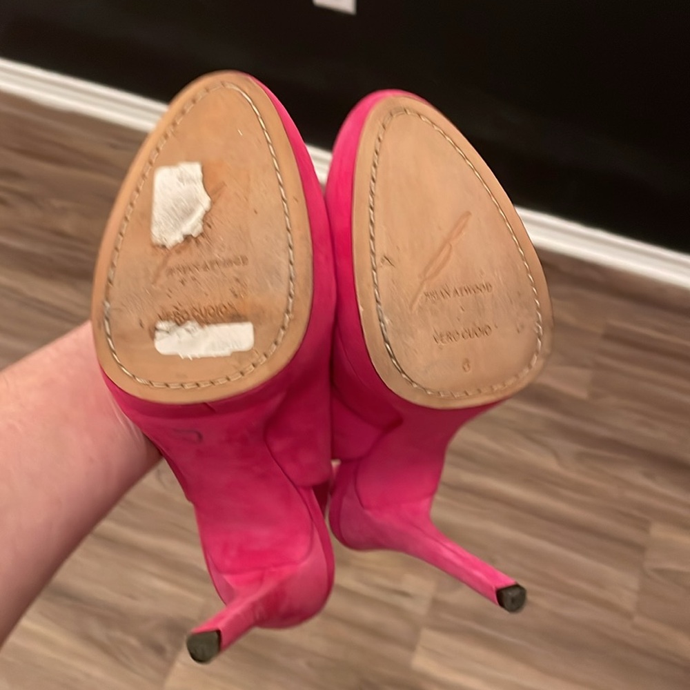 Hot pink suede Brian Atwood stilettos - Picture 4 of 4